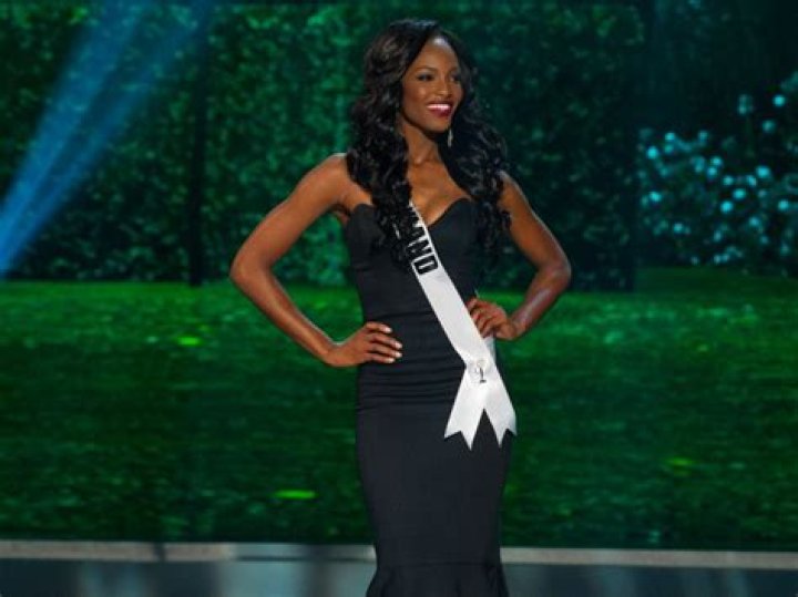 Did mame win miss usa?