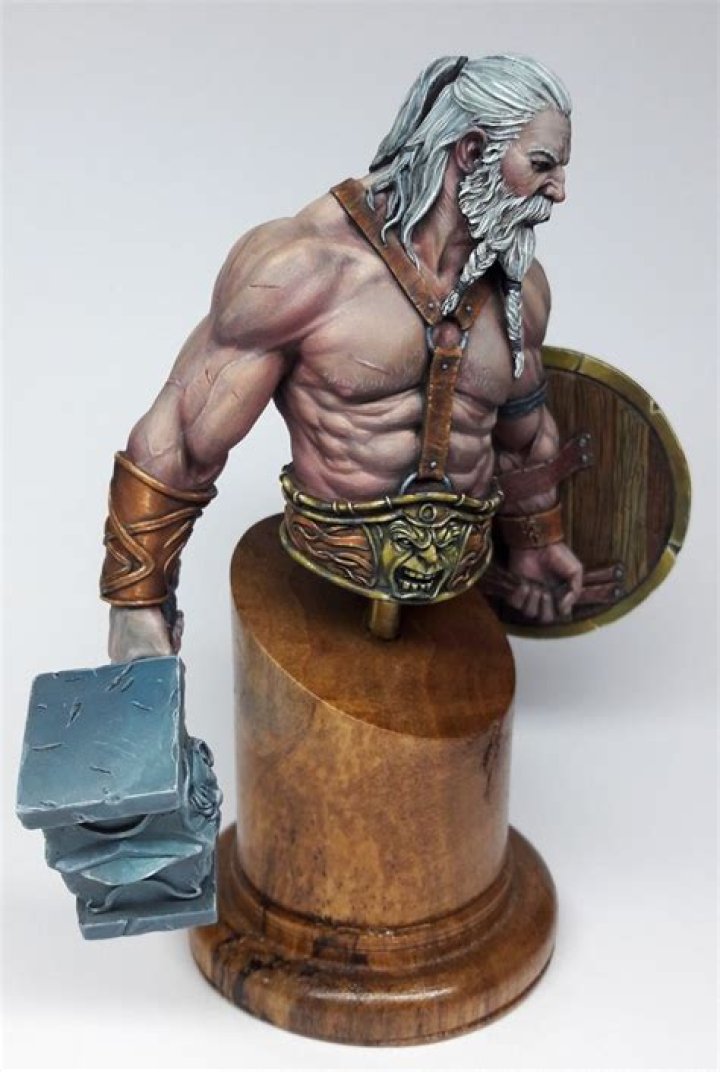 Does the old Barbarian Statue Respawn?