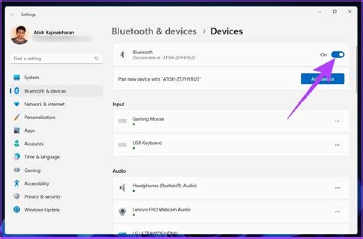 How do I adjust the volume on my Bluetooth mic?