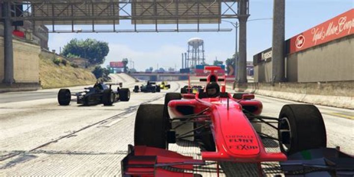 How to do pursuit races gta