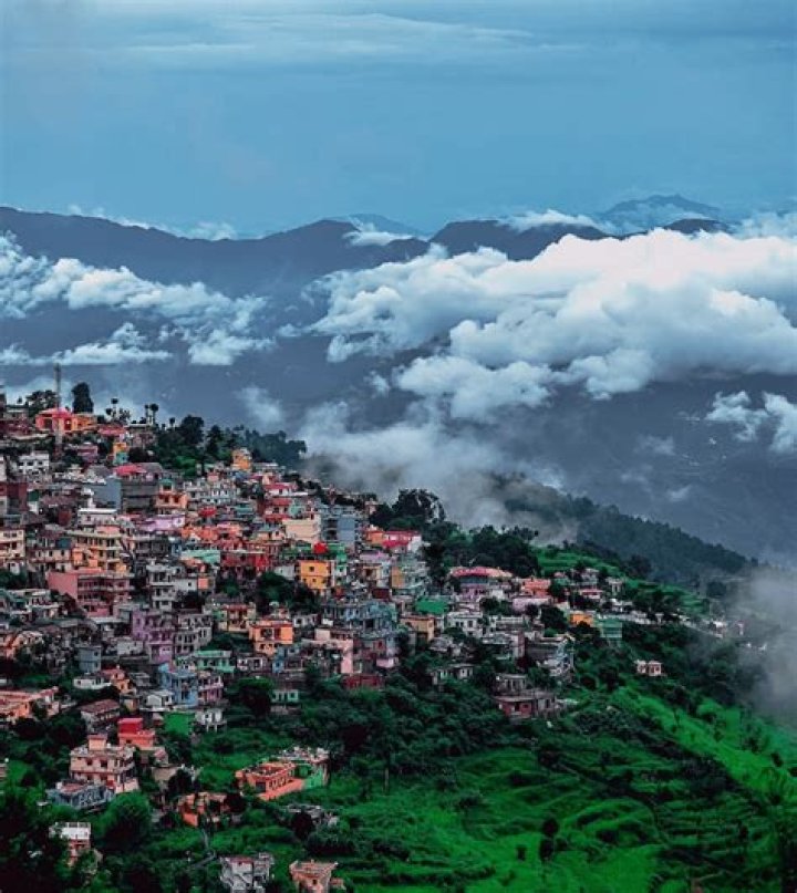 Who is the DM of Aligarh 2020?