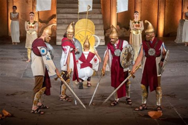 Who were the thracian gladiators?